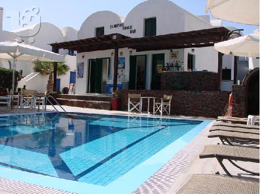 Strandhotell på Santorini Familiehotell leiligheter Scorpios Santorini Kamari Hellas